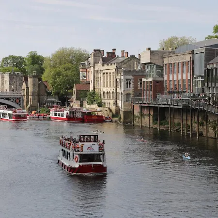 Hébergement de vacances Gardener's York